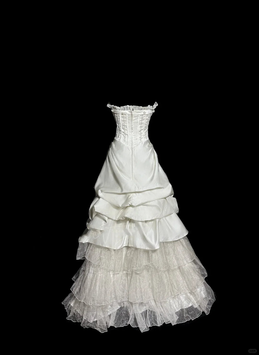 Vintage Victorian Strapless Bustled Ivory Taffeta Wedding Dresses