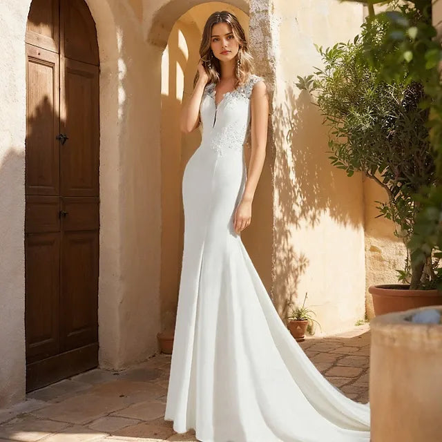 Wedding Dresses Mermaid / Trumpet V Neck Short Sleeve Court Train Stretch Fabric Bridal Gowns With Appliques