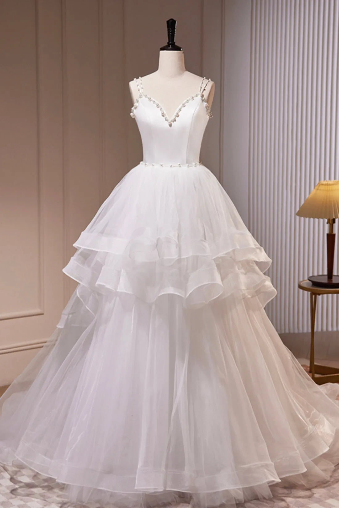White V-Neck Tulle Long Prom Dress A-Line Evening Dress with Train