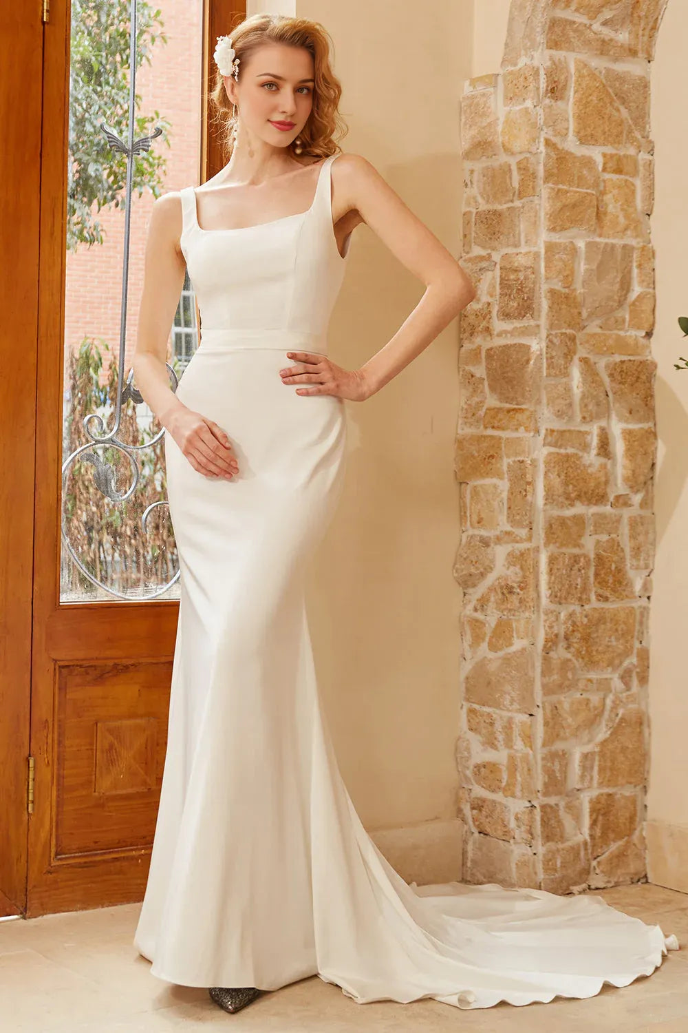 White wedding dress with sweeping pattern