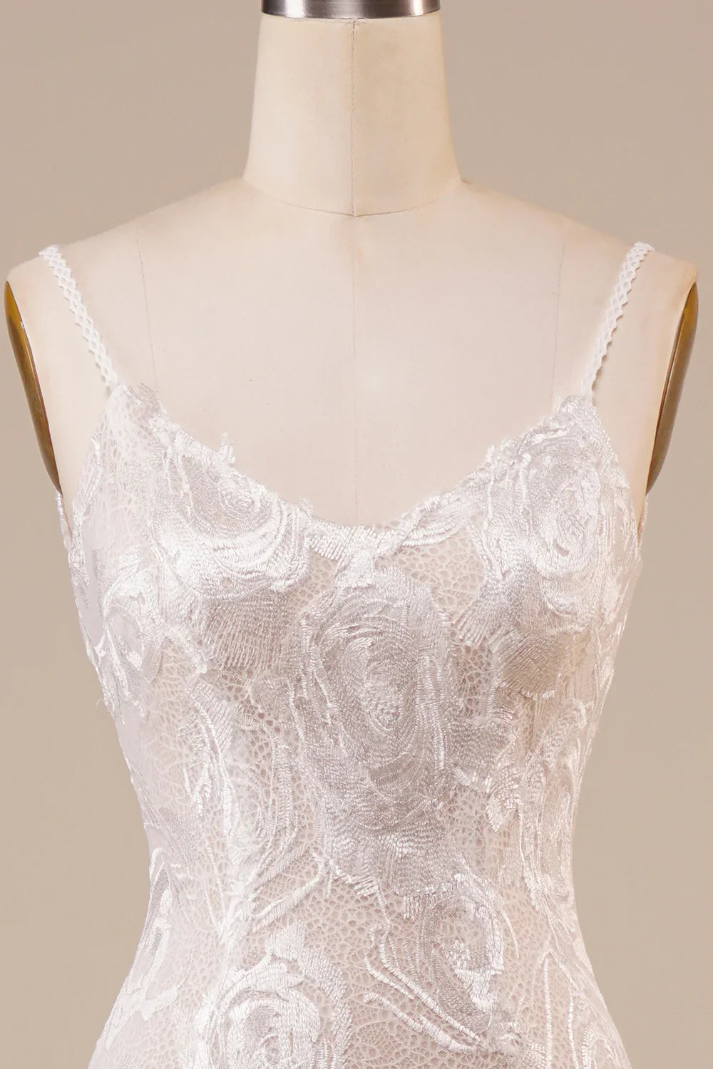 DingJiDress Backless Lace Ivory Wedding Dress with Sweep Train