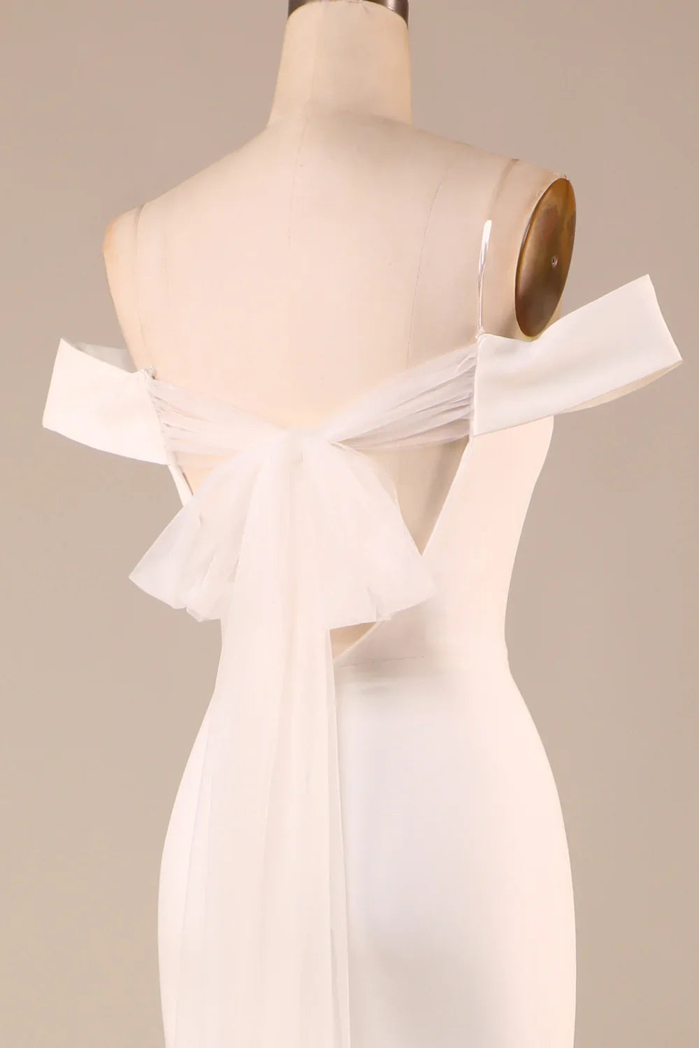 DingJiDress Simple Ivory Mermaid Lace-Up Back Long Wedding Dress