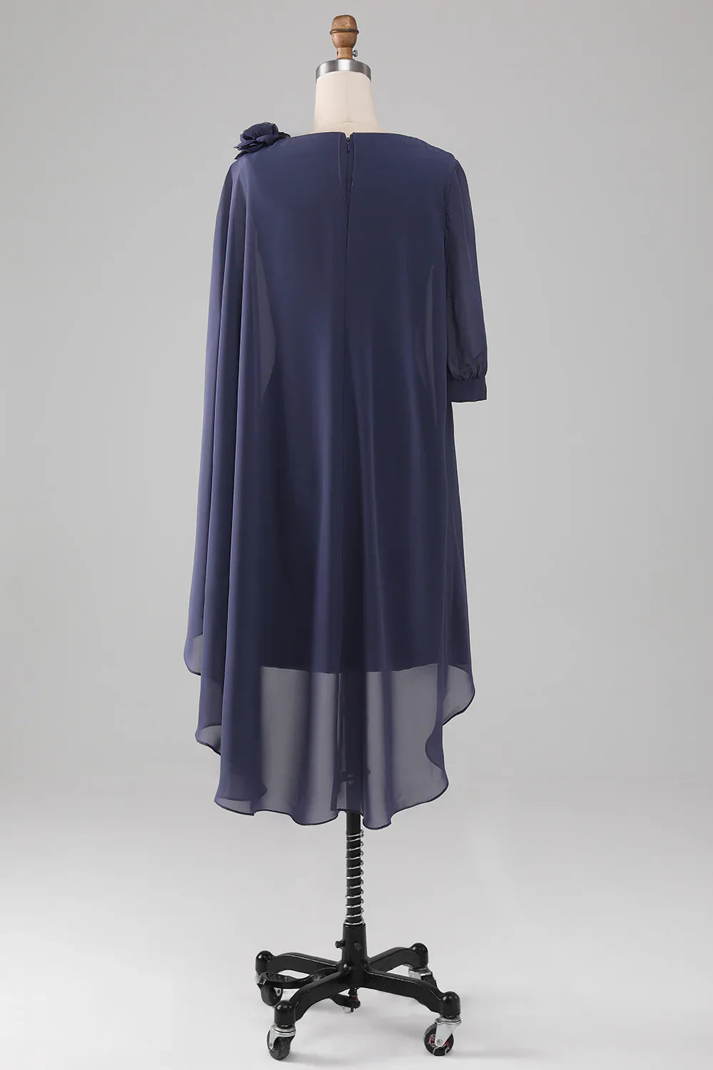 DingJiDress Elegant Fall Wedding Guest Dress November Stormy Column Scoop Neck Knee-Length Chiffon Mother of the Bride Dress