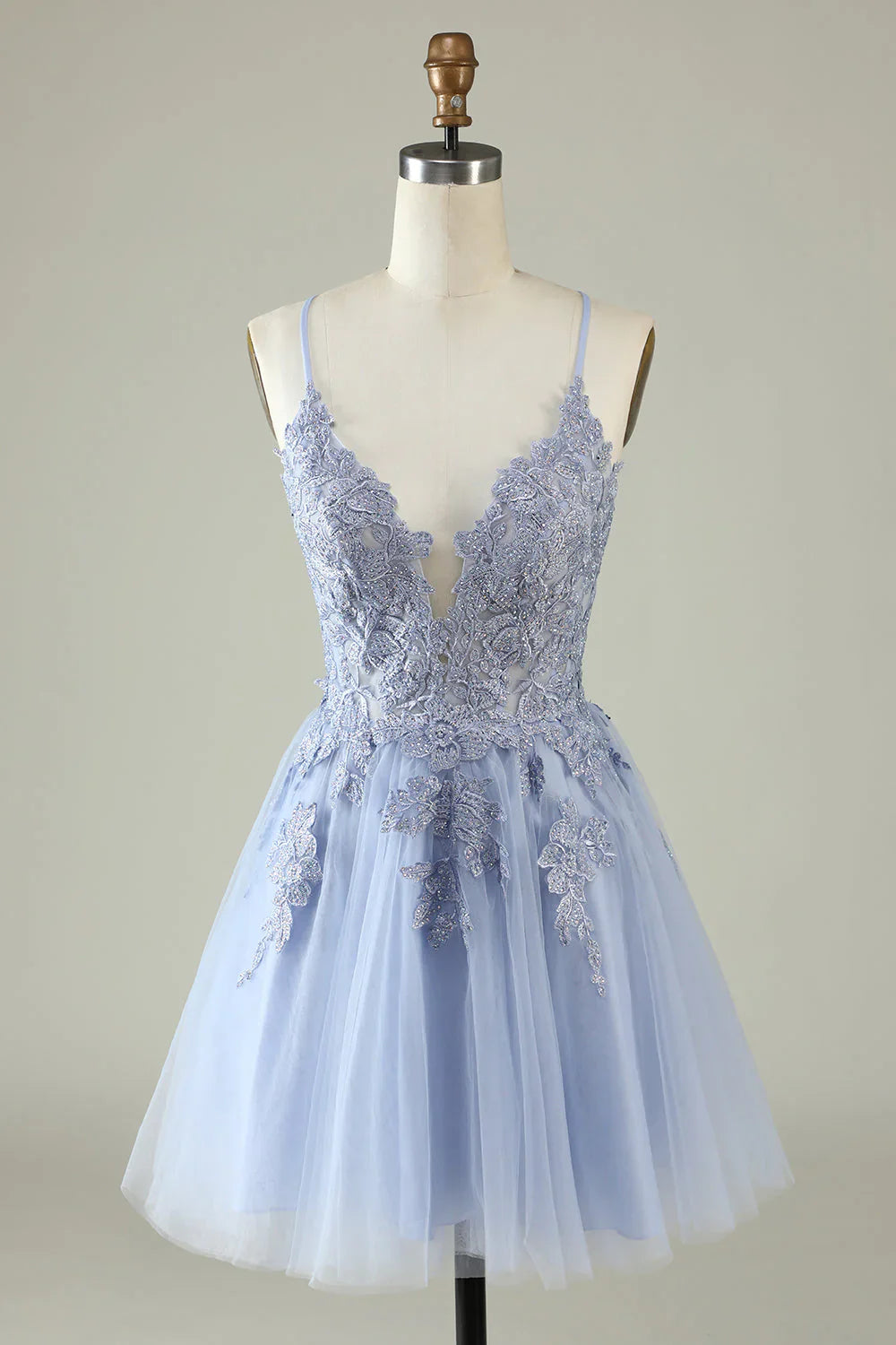 DingJiDress A Line Spaghetti Straps Light Purple Short Homecoming Dress with Appliques