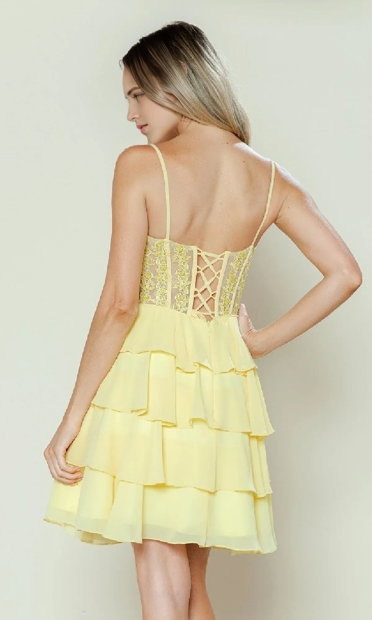 Yellow Lace  Top Homecoming Dress Tiered Skirt Spaghetti Straps for Sweet Gala Style