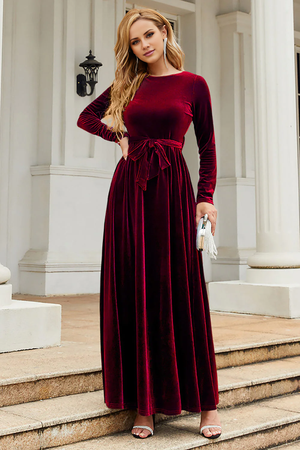 DingJiDress Elegant Black A Line Bridesmaid Dresses Jewel Neck Velvet Floor Length Party Dress