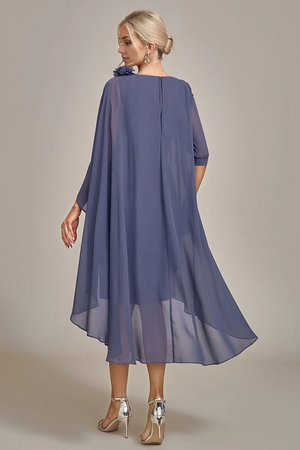 DingJiDress Elegant Sheath Scoop Beaded Knee-Length Chiffon Mother of the Bride Dress
