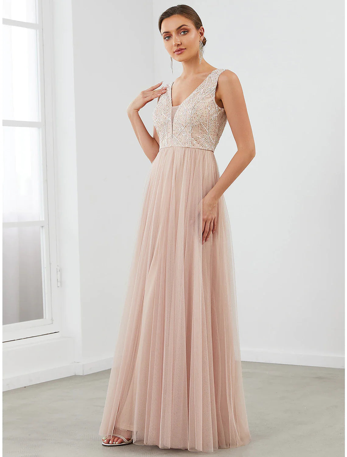 A-Line Evening Gown Elegant Dress Wedding Guest Floor Length Sleeveless V Neck Tulle V Back Sequin Draping