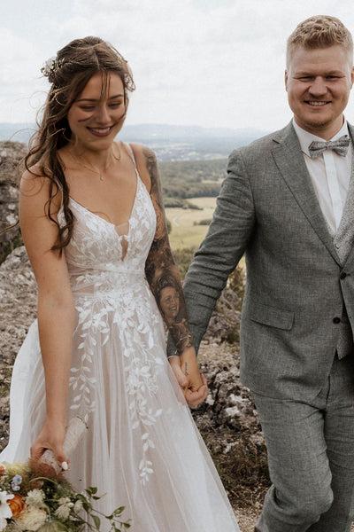 A Line V Neck Tulle Long Wedding Dresses with Appliques