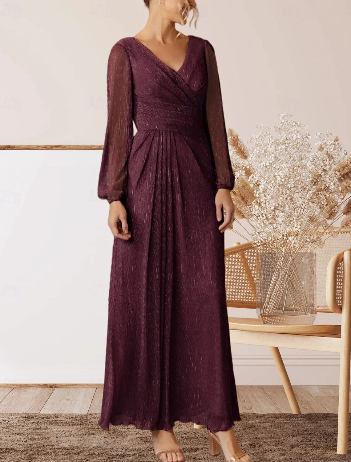 A-Line Mother of the Bride Dress Wedding Guest Elegant V Neck Floor Length Chiffon Long Sleeve with Pleats Ruching