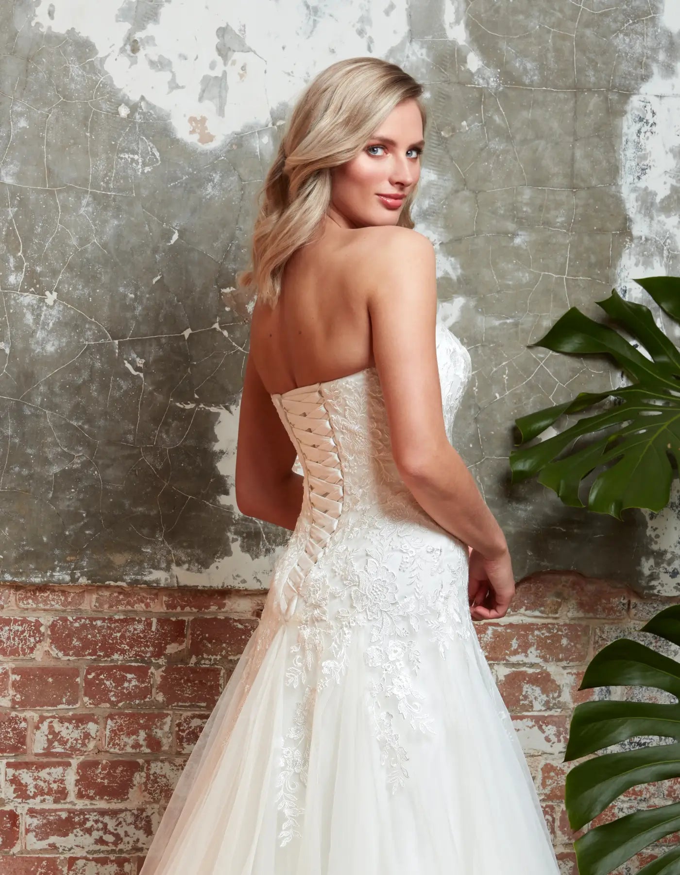 DingJiDress an elegant fit and flare with strapless bodice