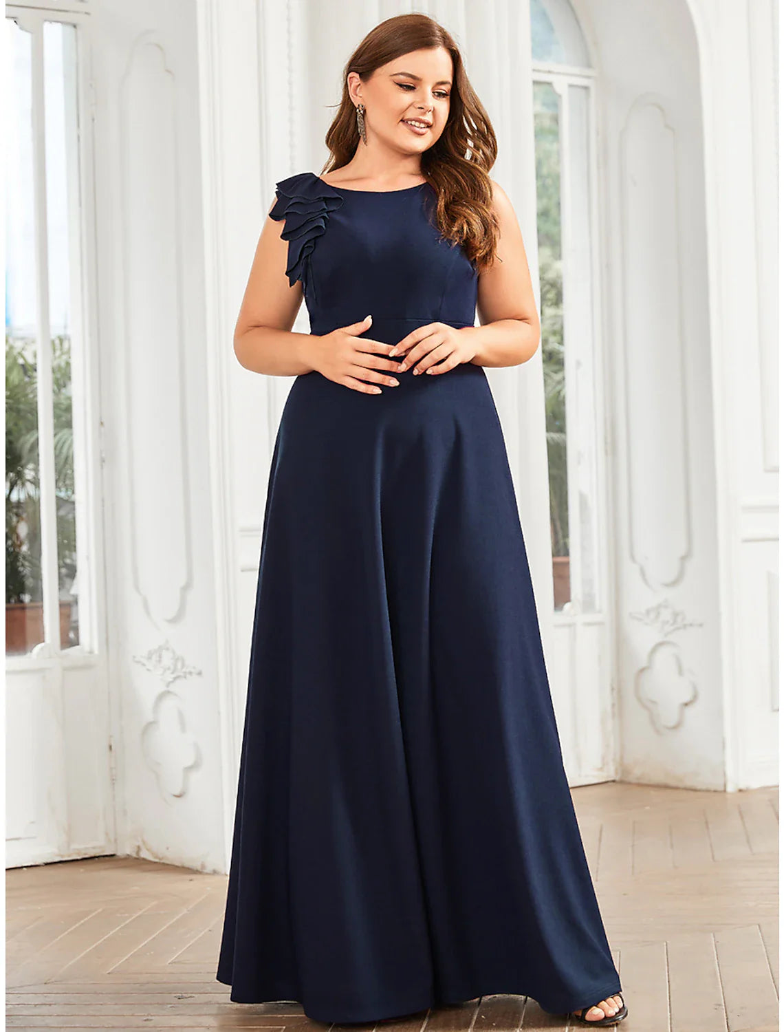 A-Line Evening Gown Plus Size Dress Formal Floor Length Sleeveless Jewel Neck Polyester with Draping Appliques