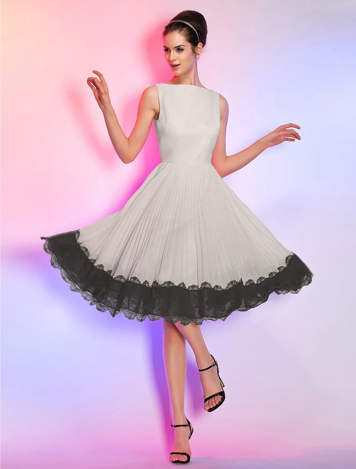 A-Line Vintage Dress Homecoming Graduation Knee Length Sleeveless Boat Neck Pink Dress Chiffon with Lace