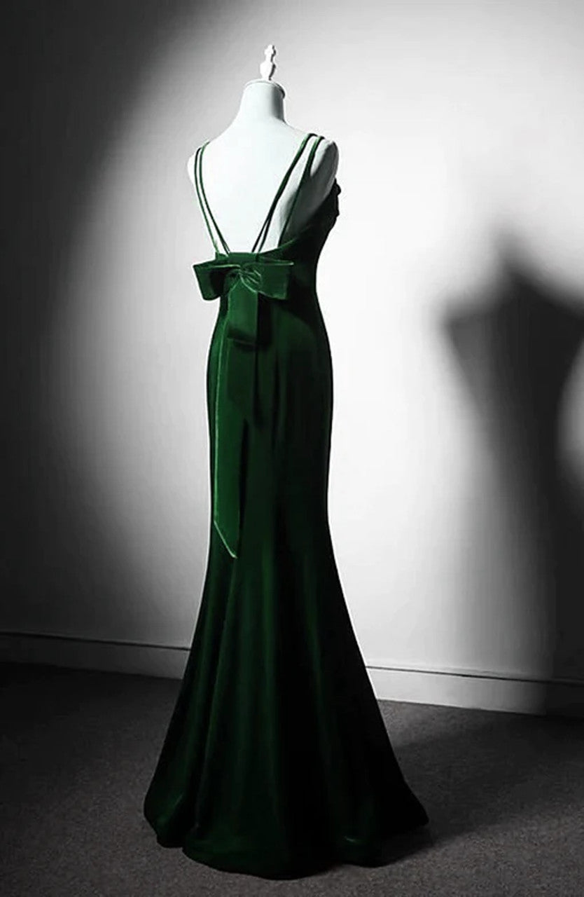Dark Green Vintage Mermaid Velvet Spaghetti Straps Long Prom Dress