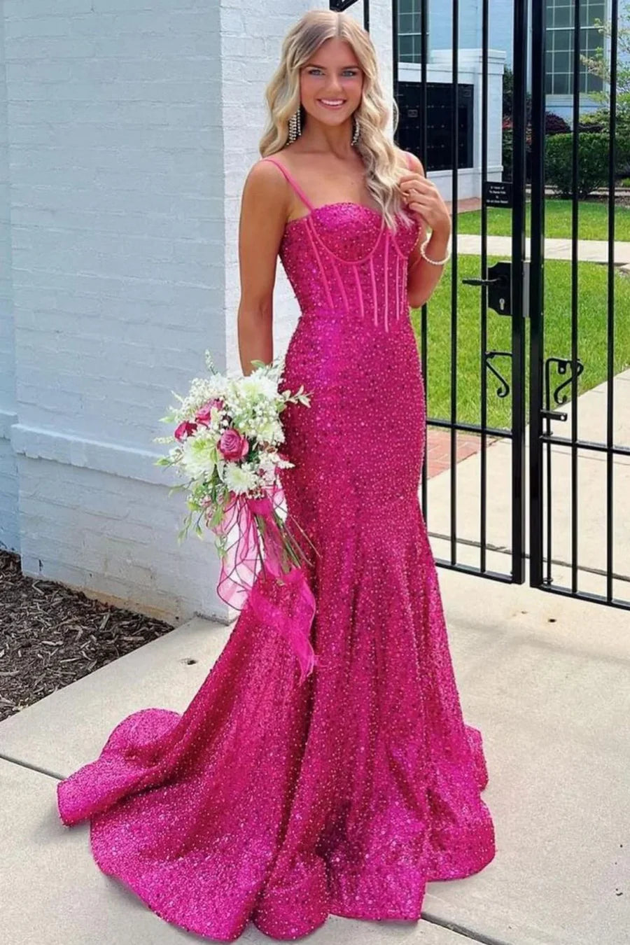 Sweetheart Spaghetti Straps Long Mermaid Sequins Party Prom Dress