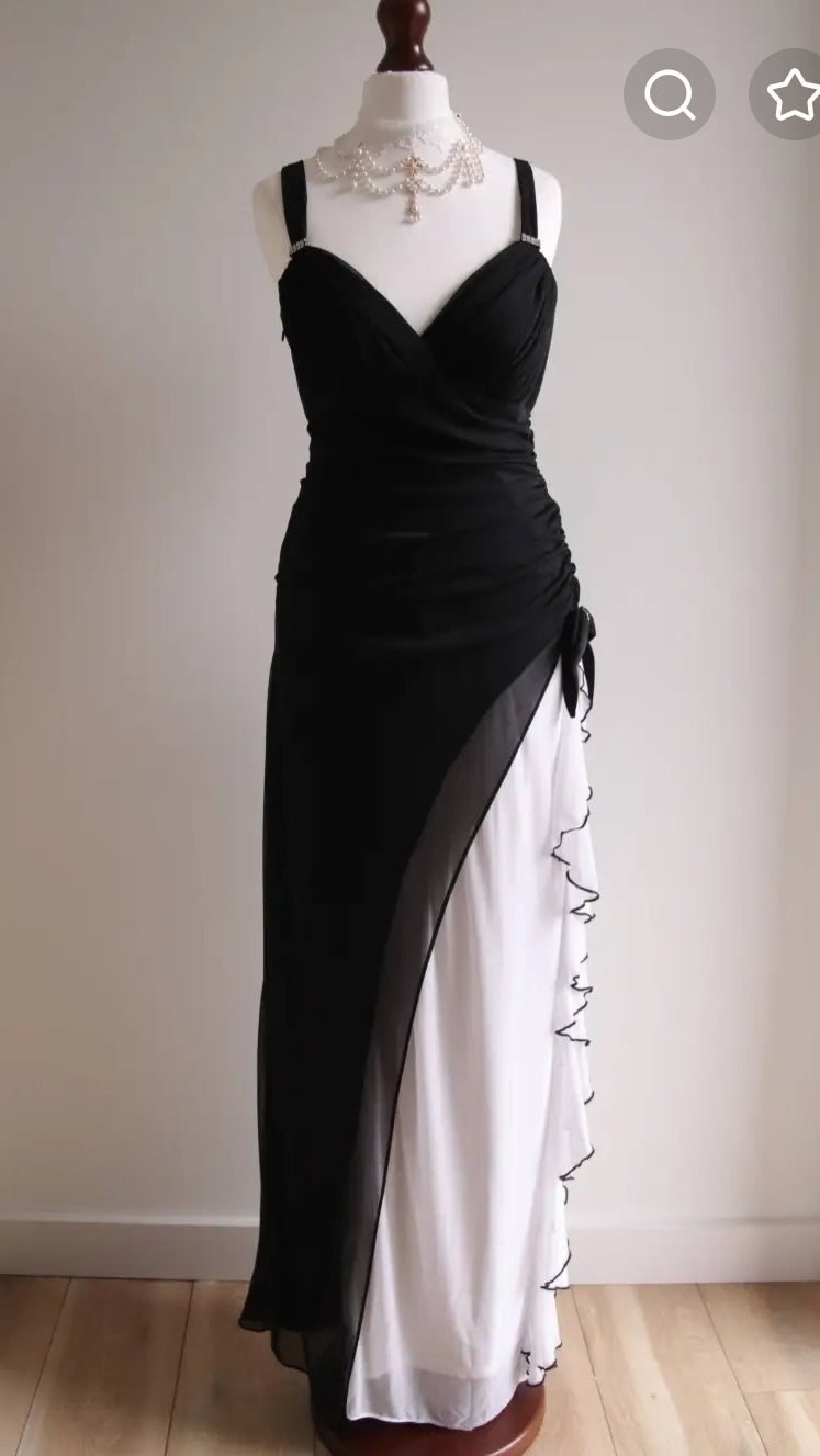 Elegant Black V-neck Chiffon Ball Dress Glam Ruffle Party Dress