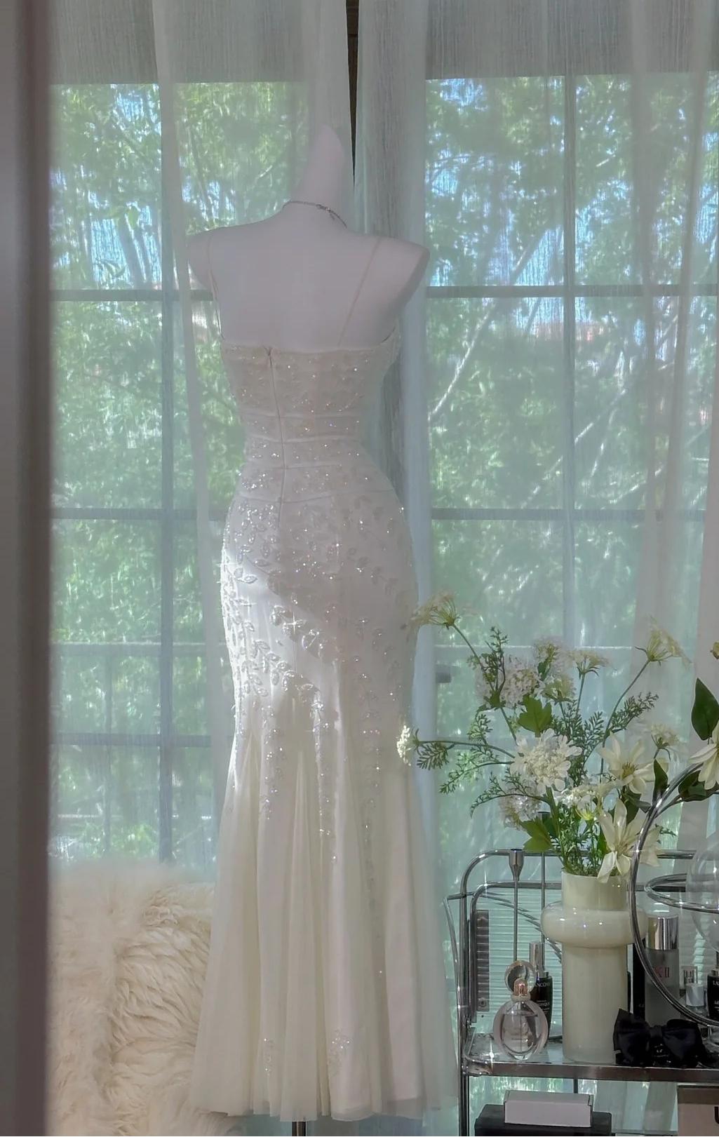 Vintage Gothic White Mermaid Chiffon Spaghetti Straps Party Dresses Elegant Shiny Beaded Evening Dresses