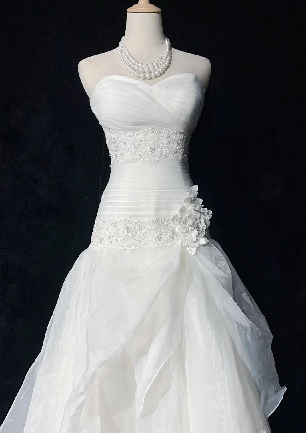 White Strapless A-Line Tulle Lace Applique Wedding Dresses Long Prom Dresses