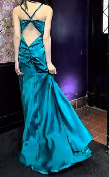 Elegant Teal Spaghetti Straps Satin Sheath Backless Retro Long Party Dress