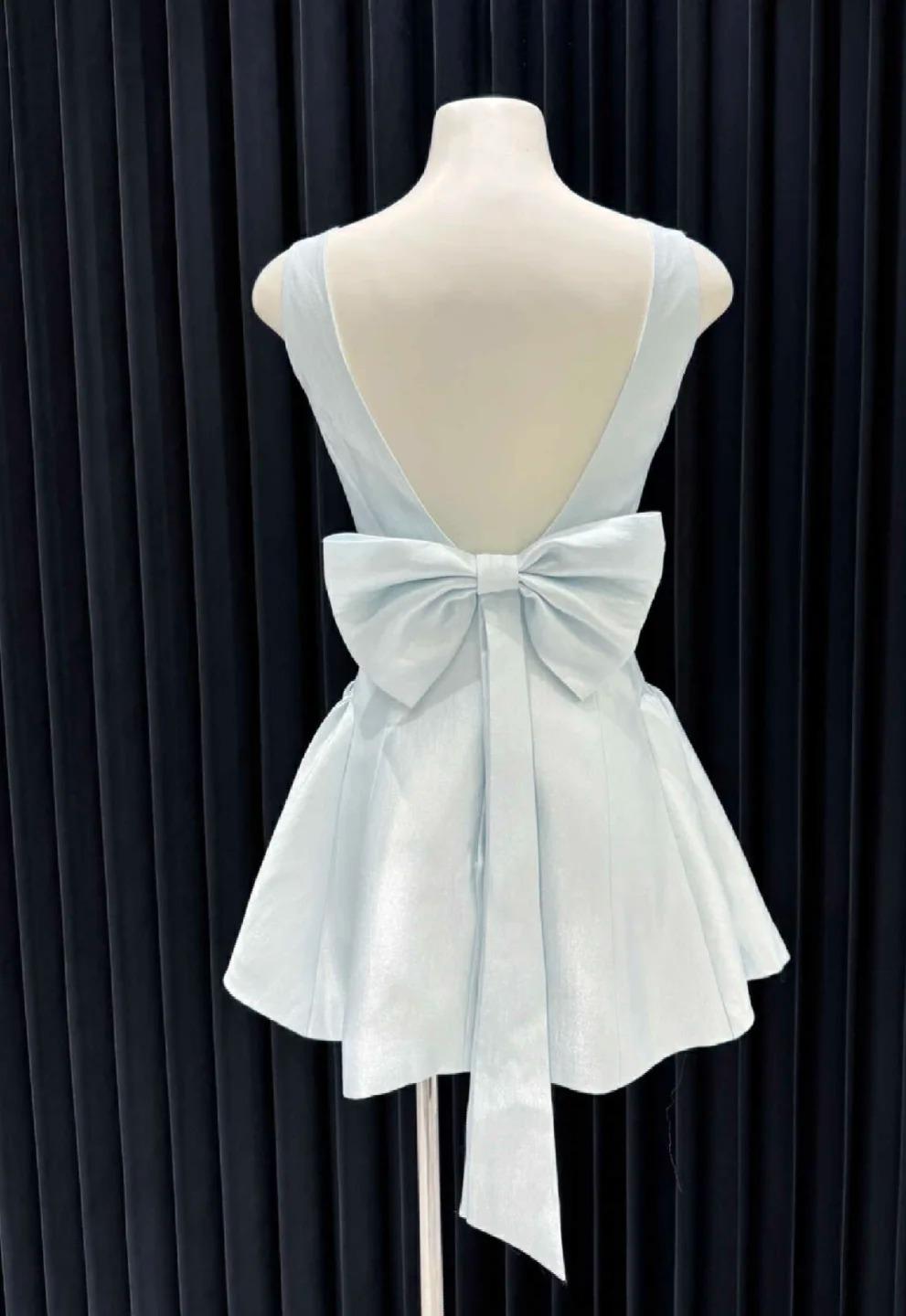 Cute Square Neck A-line Backless Bow Short Prom Dress Sweet Homecoming Dress