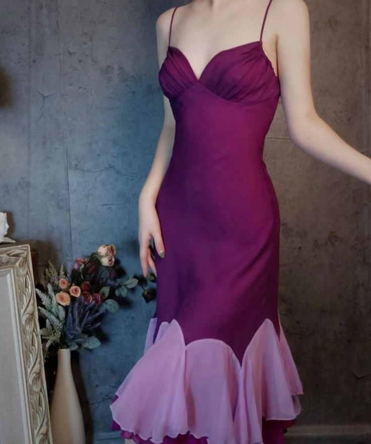 Charming Purple Satin Spaghetti Straps Sheath Chiffon Short Party Dress