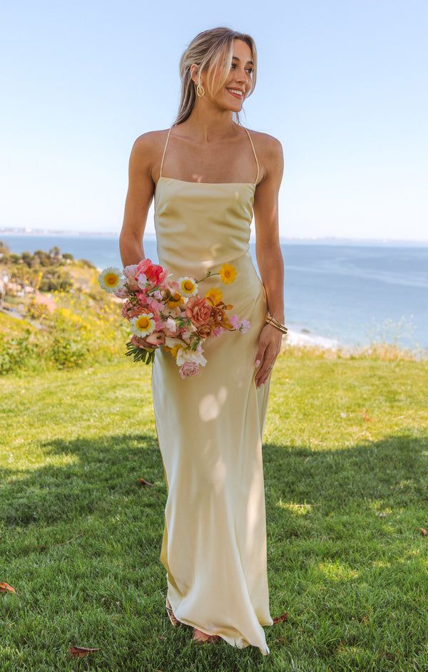 Butter Yellow Spaghetti Strap Fashion Dress Backless Satin Evening Dress for Bridesmaids