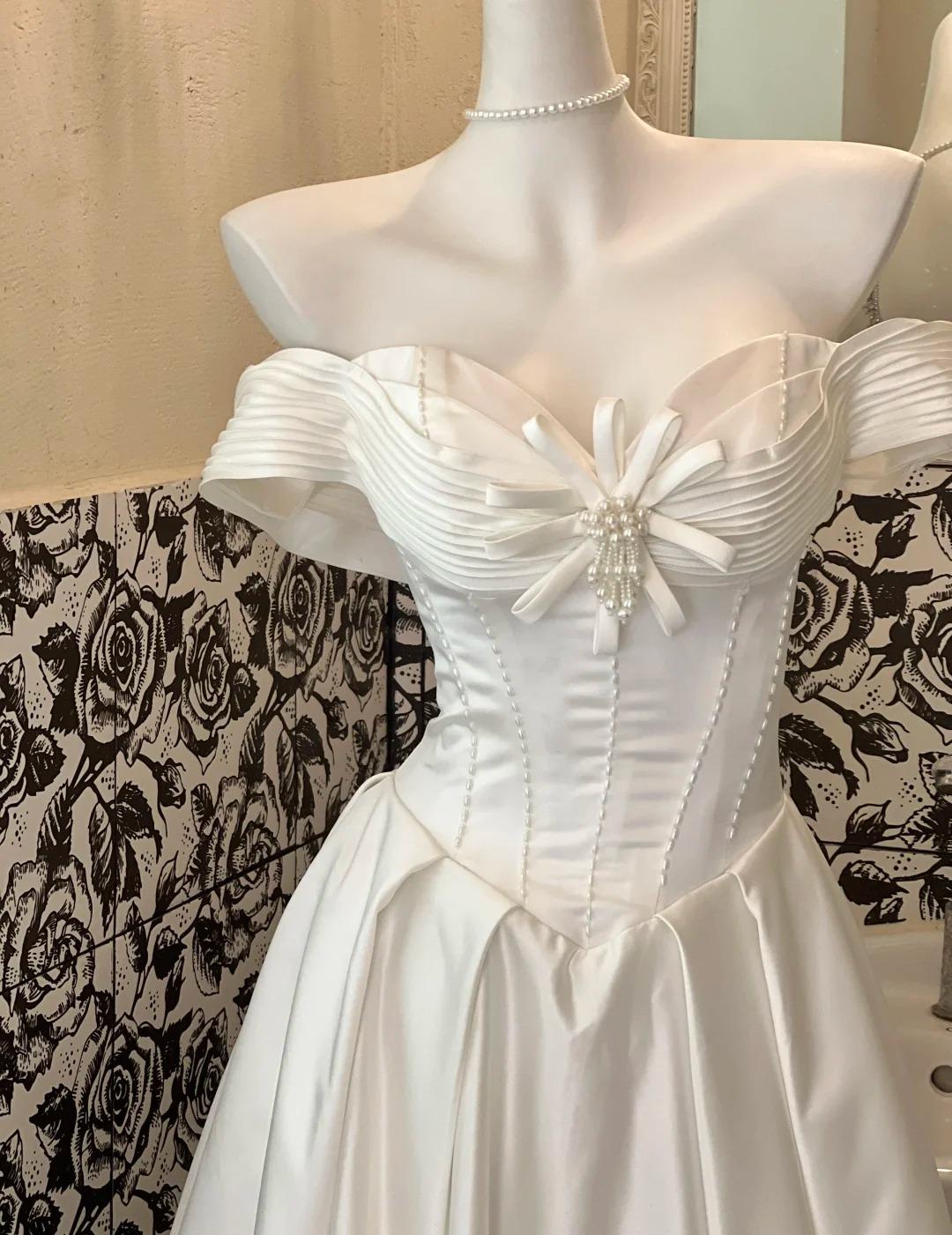 Pearl White Off Shoulder A-Line Satin Vintage Wedding Dress Sweet Long Prom Dresses
