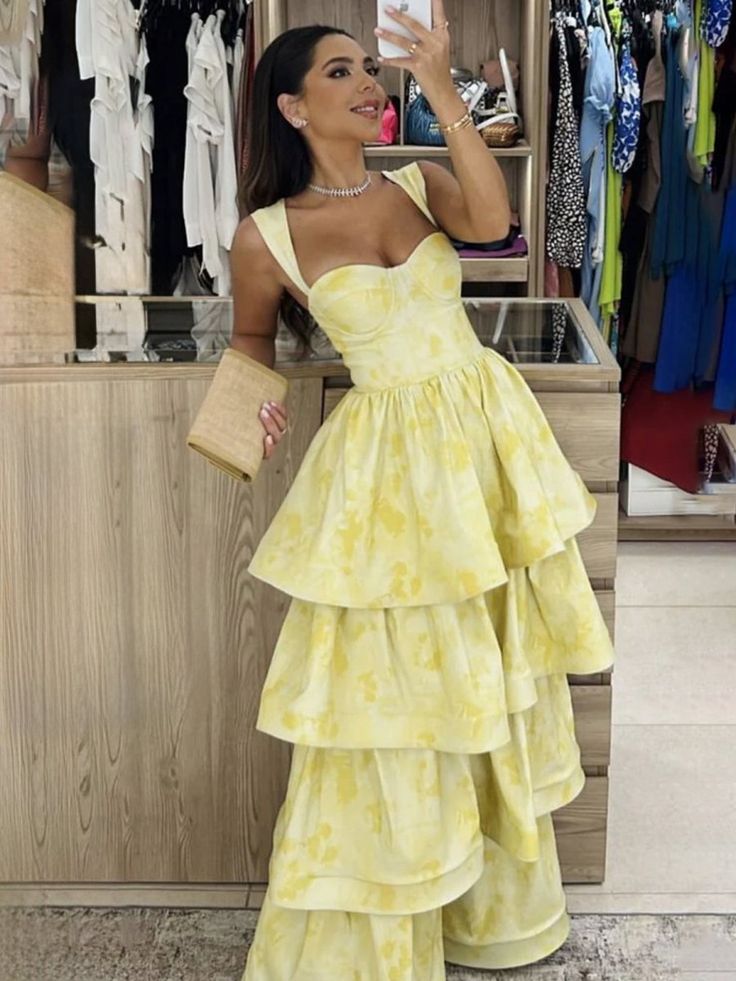 Sweet Butter Yellow Sweetheart Neck A-Line Jacquard Satin Layered Long Prom Dresses Formal Evening Dress