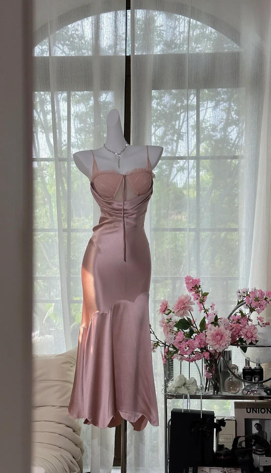 Elegant Blush Pink Spaghetti Straps Party Dress Sheath Satin Prom Dresses