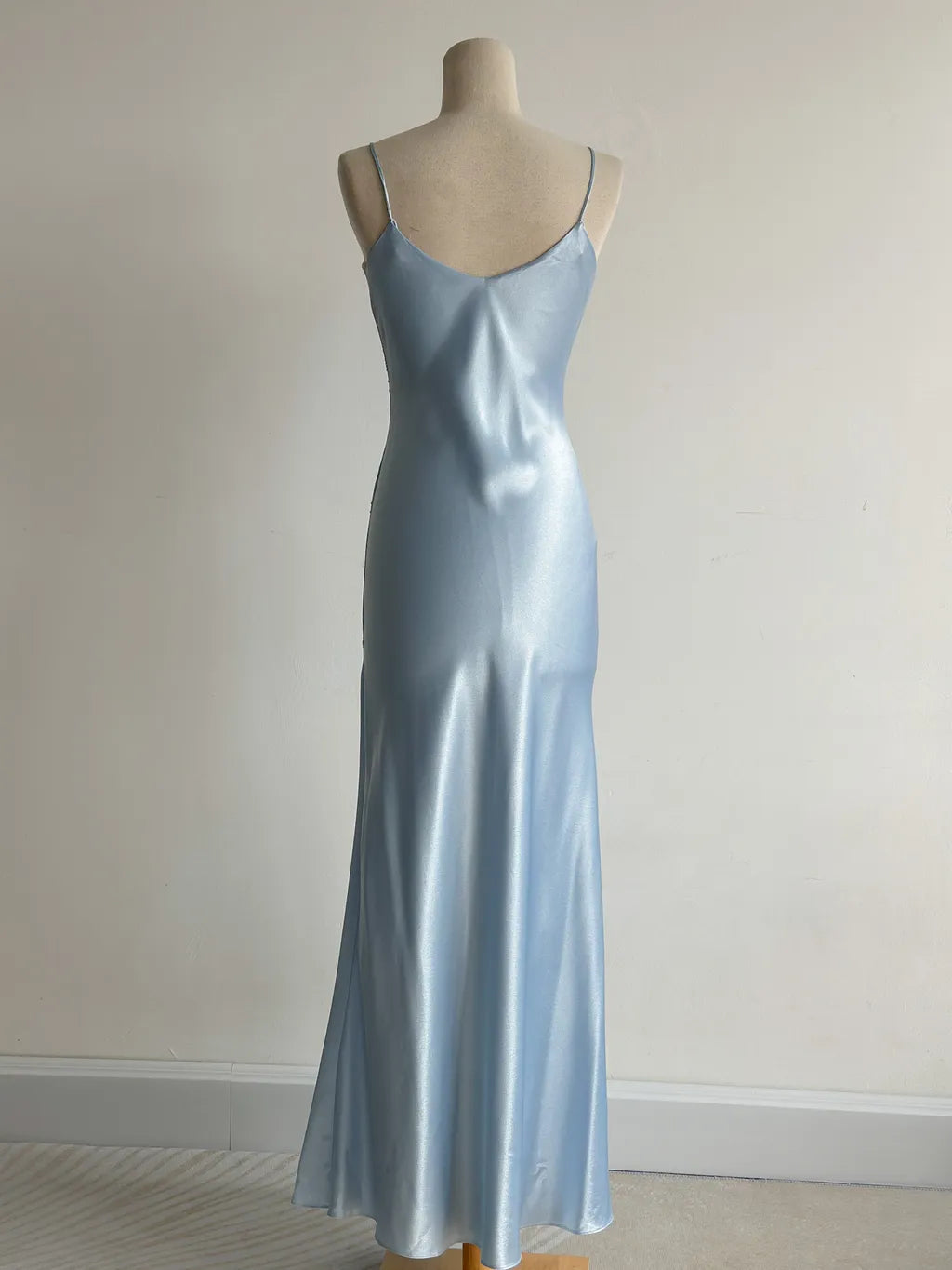 Simple Grey Blue Spaghetti Straps Mermaid Satin Beading Party Dress