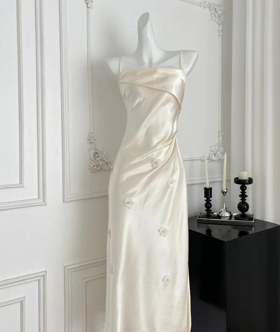 Simple Light Champagne Spaghetti Straps Satin Sheath Prom Dresses Formal Evening Gowns