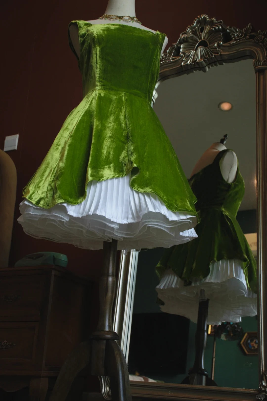 Sweet Green Square Neck A-Line Velvet Short Prom Dresses Homecoming Dress