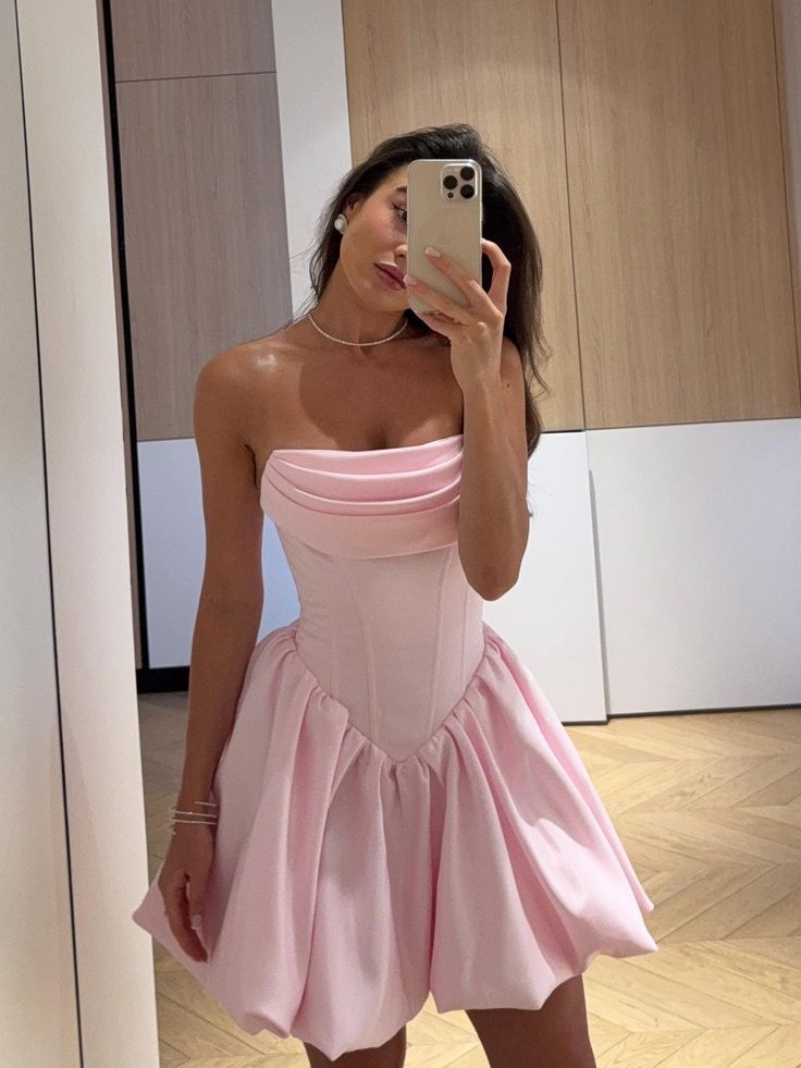 Sweet Pink Strapless A-Line Satin Short Prom Dresses Elegant Homecoming Dress