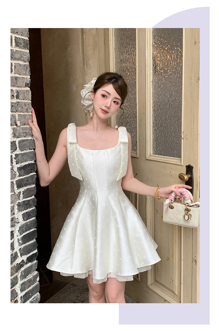 Sweet Light Apricot Square Neck Satin A-Line Short Prom Dresses Homecoming Dresses