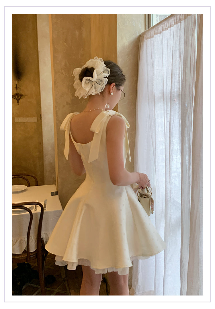 Sweet Light Apricot Square Neck Satin A-Line Short Prom Dresses Homecoming Dresses