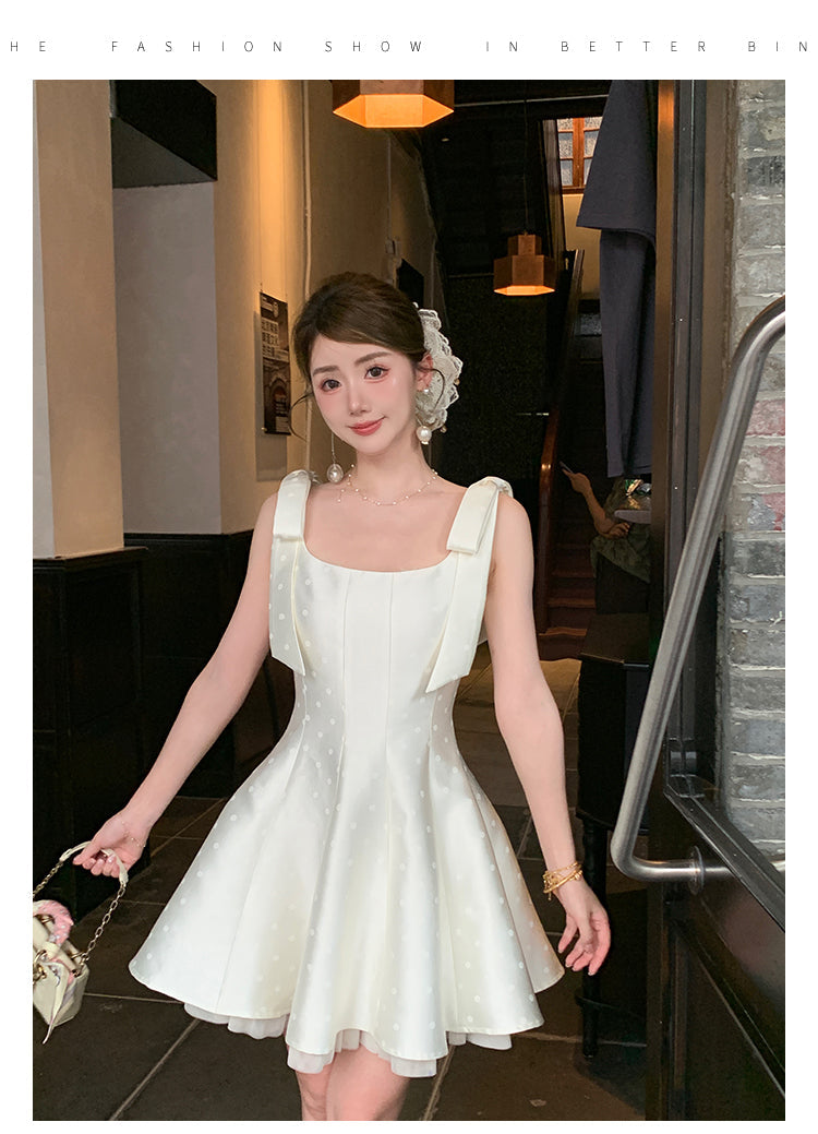 Sweet Light Apricot Square Neck Satin A-Line Short Prom Dresses Homecoming Dresses