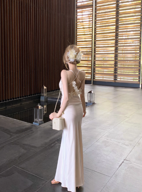 Elegant Apricot Spaghetti Straps Mermaid Satin Party Dress