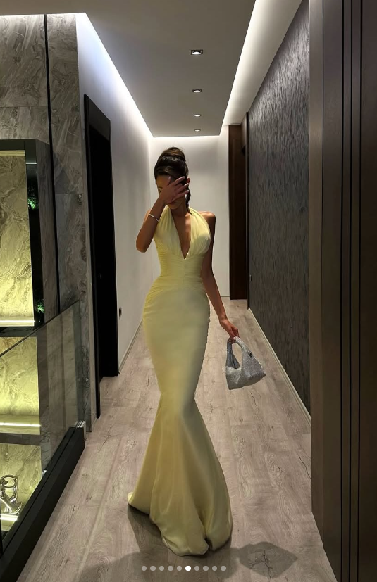 Fashion Butter Yellow V-Neck Mermaid Chiffon Long Prom Dresses Formal Evening Gowns with Open Back
