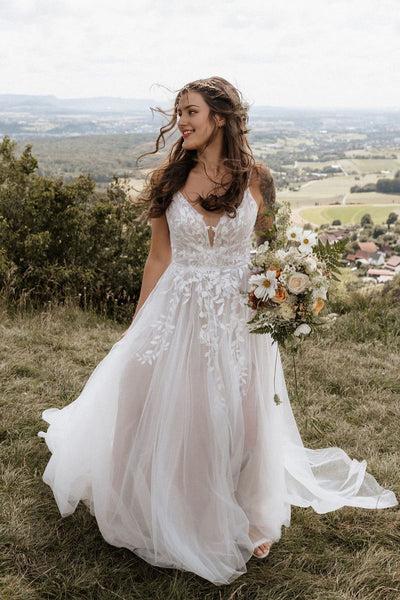 A Line V Neck Tulle Long Wedding Dresses with Appliques