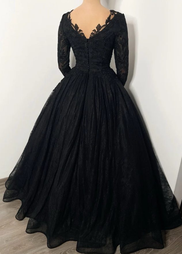 Black romantic wedding dress lace dress with buttons