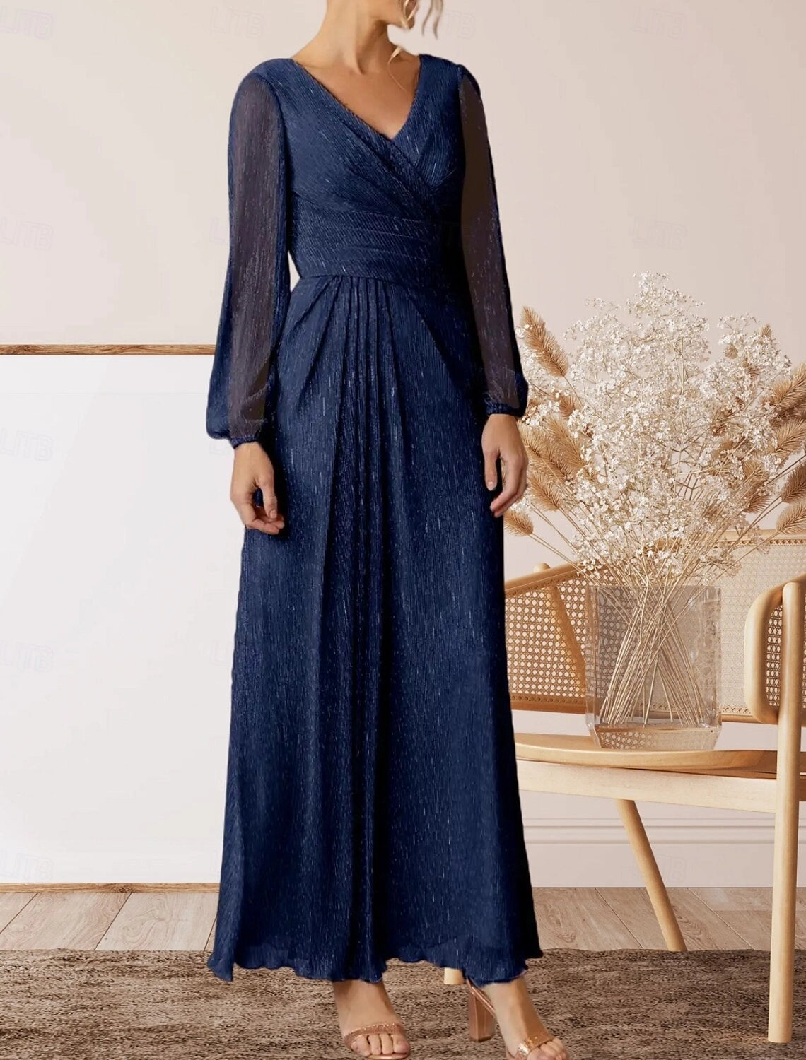 A-Line Mother of the Bride Dress Wedding Guest Elegant V Neck Floor Length Chiffon Long Sleeve with Pleats Ruching