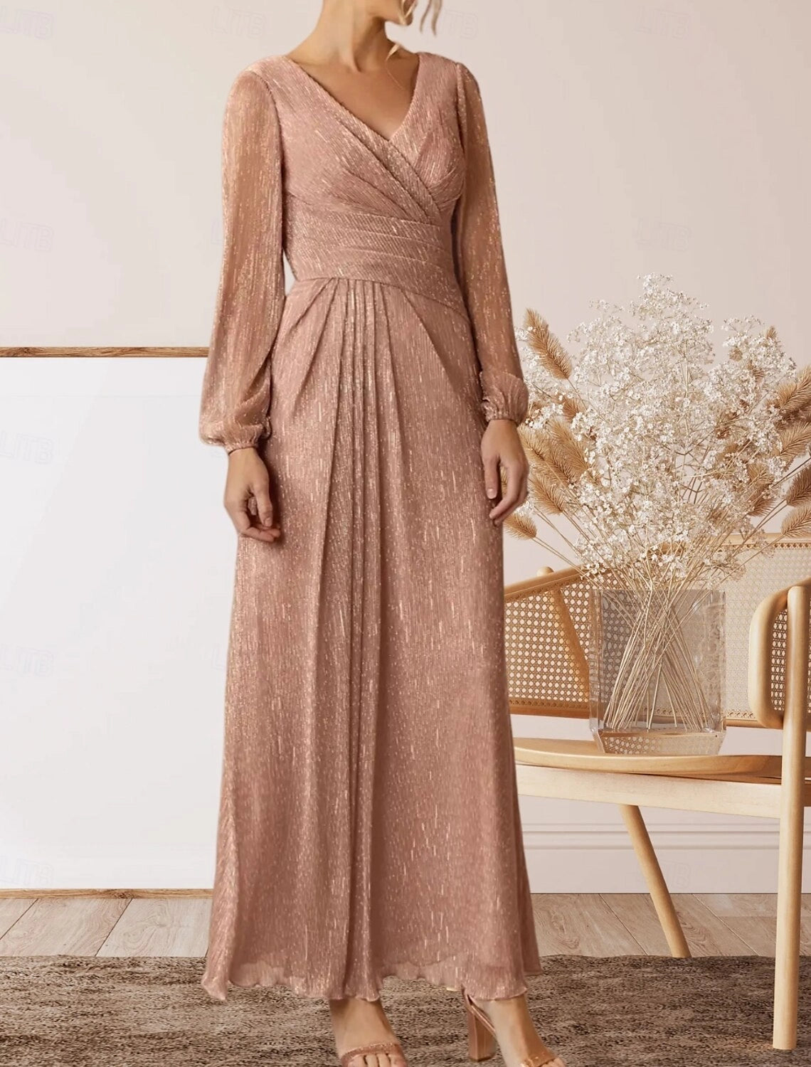 A-Line Mother of the Bride Dress Wedding Guest Elegant V Neck Floor Length Chiffon Long Sleeve with Pleats Ruching