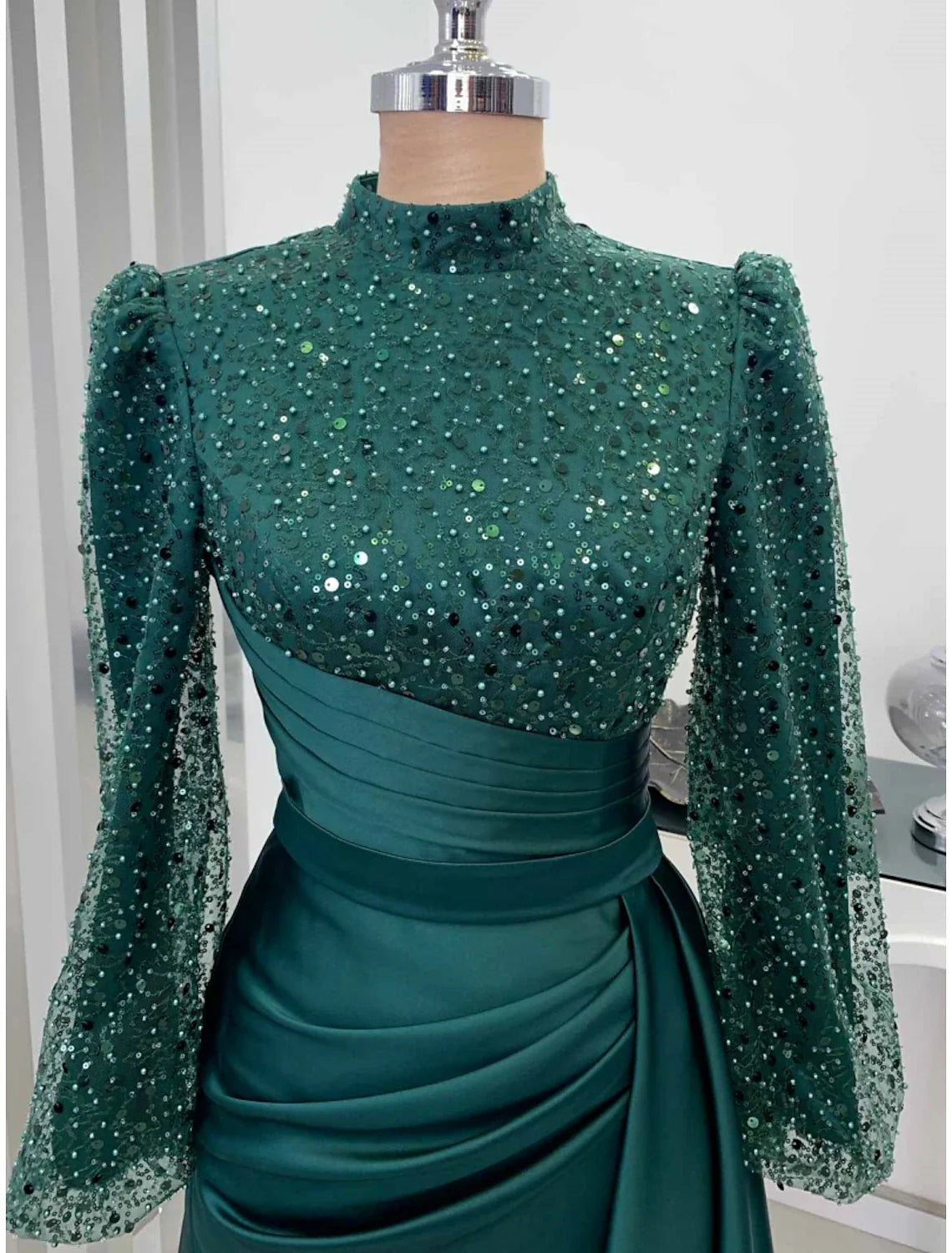 A-Line Evening Gown Champagne Christmas Elegant Dress Formal Sweep / Brush Train Long Sleeve High Neck Satin with Glitter Pleats Ruched