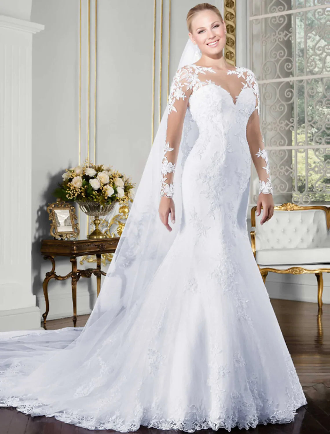 Open Back Sexy Formal Wedding Dresses Chapel Long Sleeve Neck Lace Appliques