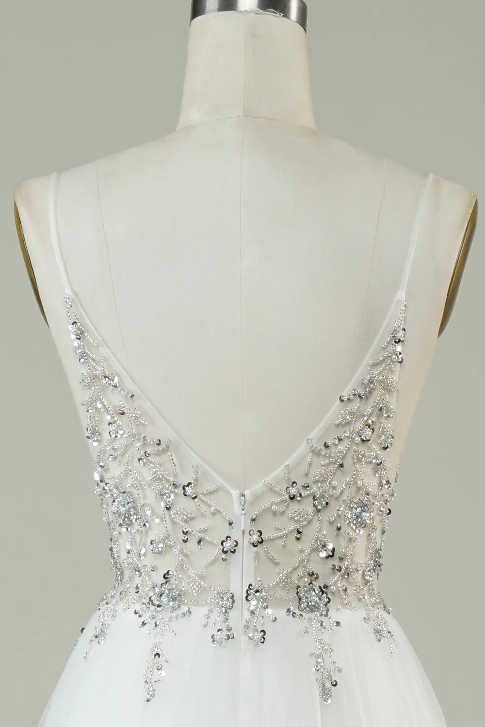DingJiDress Gorgeous A Line Spaghetti Straps White Tulle Long Wedding Dress with Beading